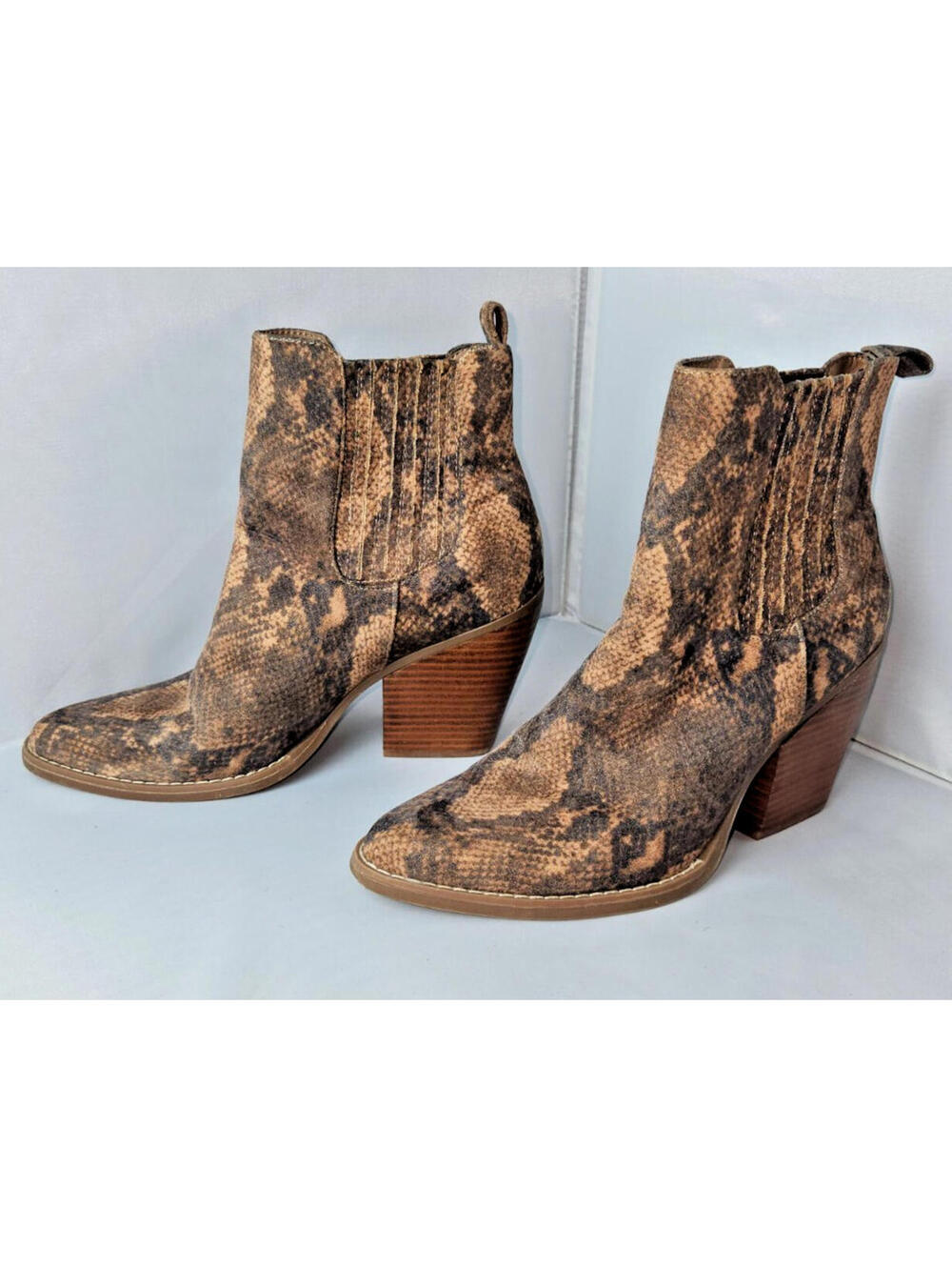 madden girl, ankle, boots, slip-on, size 9M, suede, snake skin
